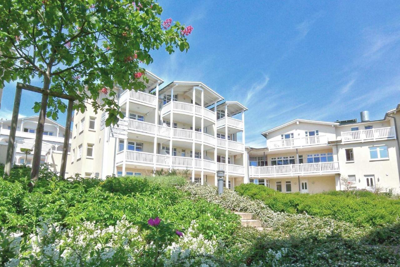 Mit Meerblick Und Balkon, Gratis Nutzung Vom Ahoi Erlebnisbad Und Sauna In Sellin - Meeresblick Fewo 33 غورين المظهر الخارجي الصورة